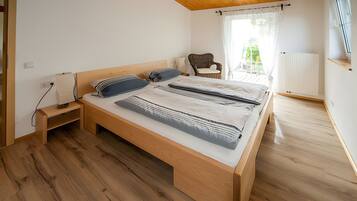 2 Schlafzimmer, WLAN, Bettwäsche