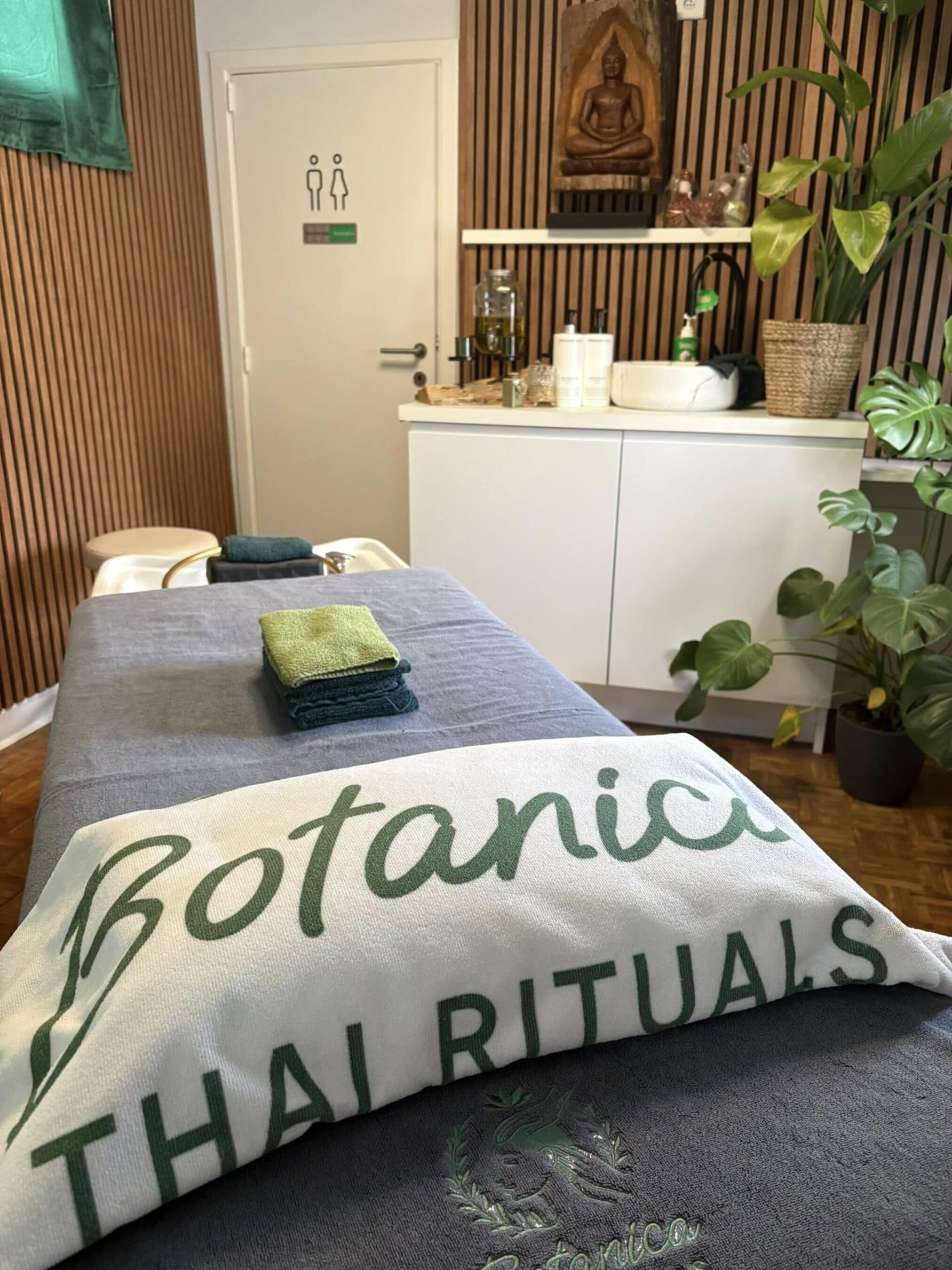 Soins d'hydrothérapie, soins d'aromathérapie