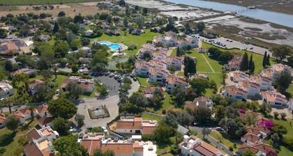 Nice Terrace Pool Studio