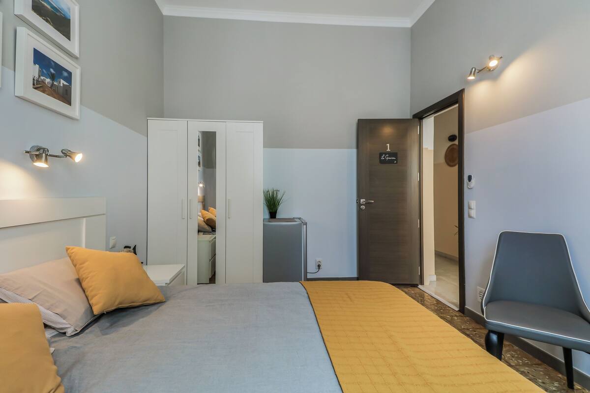 Double or Twin Room | Free WiFi