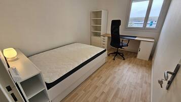 3 bedrooms, WiFi, bed sheets