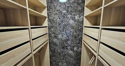 Appartement pour 6 personnes au cĆur de DINAN ( Parking gratuit en face )