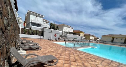 Flora Bed & Breakfast Maspalomas (Room with breakfast)