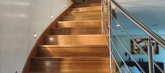2 Floors Villa Close Ap lia Beach