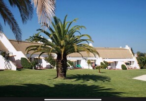 Villa | 3 bedrooms - Superior Vilamoura 3 Bedrooms Pool Terrace Villa (Loulé)