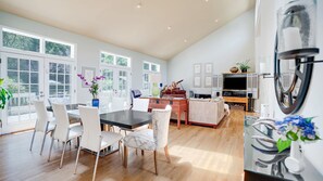 Dining - Charming East Hampton Escape with Heated Pool & Spacious Yard (East Hampton)