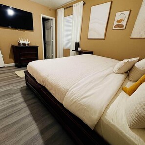 3 bedrooms, free WiFi, bed sheets