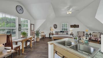 Casa, 1 cama King size, patio, vista al jardín (3408 Grapecreek Tree) | Interior