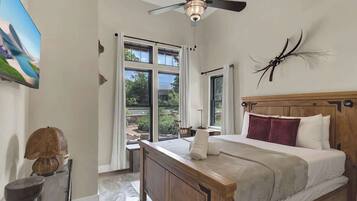 4 bedrooms, individually decorated, individually furnished, bed sheets