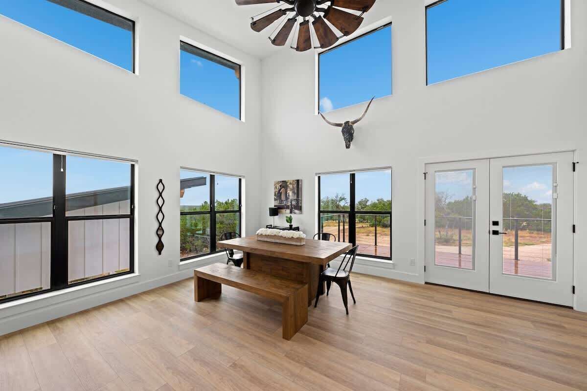 House, Multiple Beds, Hot Tub (337 Colt Valley) | Dining