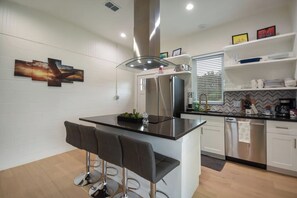 House, 2 Queen Beds, Hot Tub (215 Coyote Ln) | Private kitchen | Coffee/tea maker