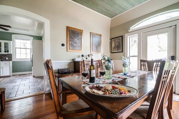 House, Multiple Beds, Patio, Garden View (208 N Avenue G) | Private kitchen | Coffee/tea maker - Prime Location-walk to Food, Bars and Wineries! (Johnson City)