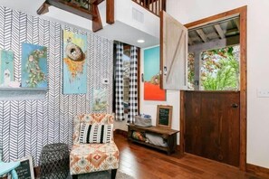 House, 1 King Bed, Pool Access, Pool View (605 W Schubert) | Interior - Remmler Nest Hot-tub Prime Location 3-blks to Main! (Fredericksburg)