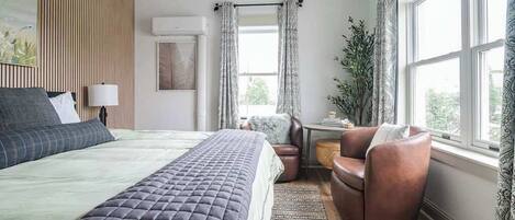 Condo, 1 King Bed, Kitchen, City View (118 E Main - Unit A)