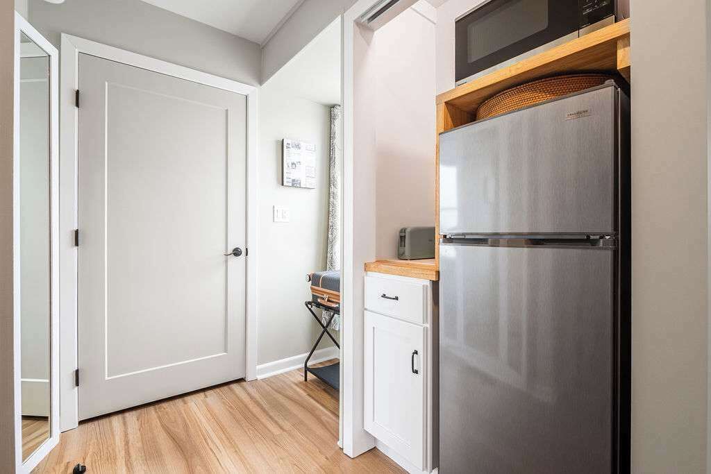 Condo, 1 Katil Raja (King), Kitchen, City View (118 E Main - Unit A) | Bahagian dalam