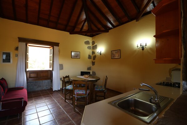 Appartement, vue montagne | Coin séjour