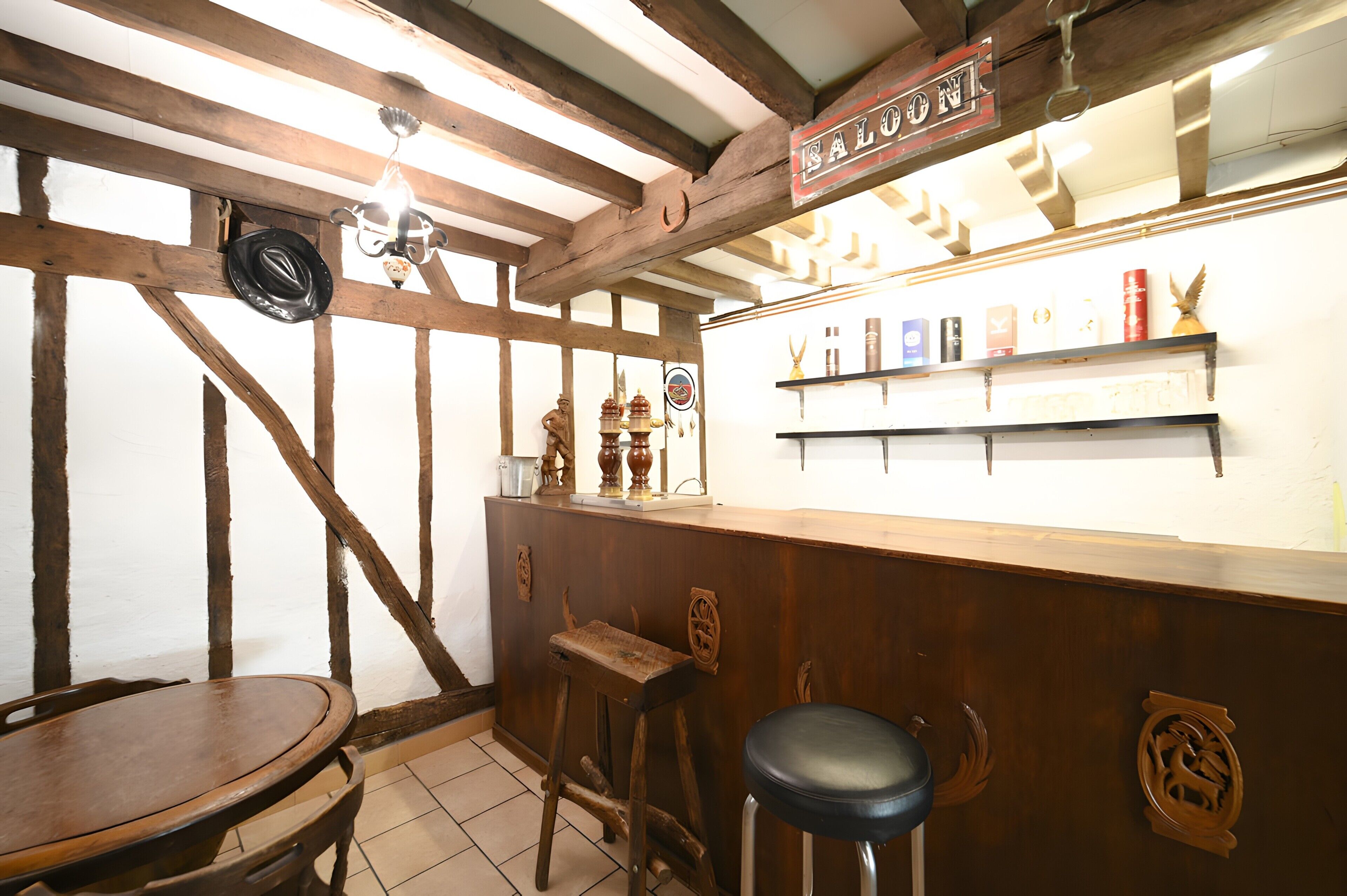 Baari (majoituspaikassa)