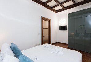Apartment | 2 bedrooms, free WiFi
