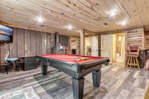 Spielezimmer