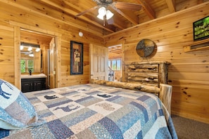 ハウス ベッド (複数台) スパ浴槽 マウンテンビュー (Over the Moon) | 2 室のベッドルーム、客室ごとに異なる装飾、客室ごとに異なるインテリア、ベッドシーツ