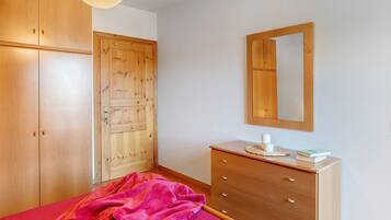 1 Schlafzimmer, WLAN, Bettwäsche