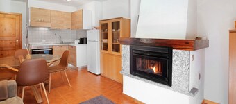 Apartment 'Cima De' Piazzi  2' with Mountain View, Balcony and Wi-Fi