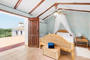 4 quartos, Wi-Fi, roupa de cama