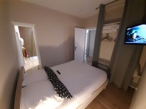 1 Schlafzimmer, Bügeleisen/Bügelbrett, WLAN, Bettwäsche
