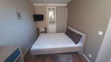 1 Schlafzimmer, Bügeleisen/Bügelbrett, WLAN, Bettwäsche