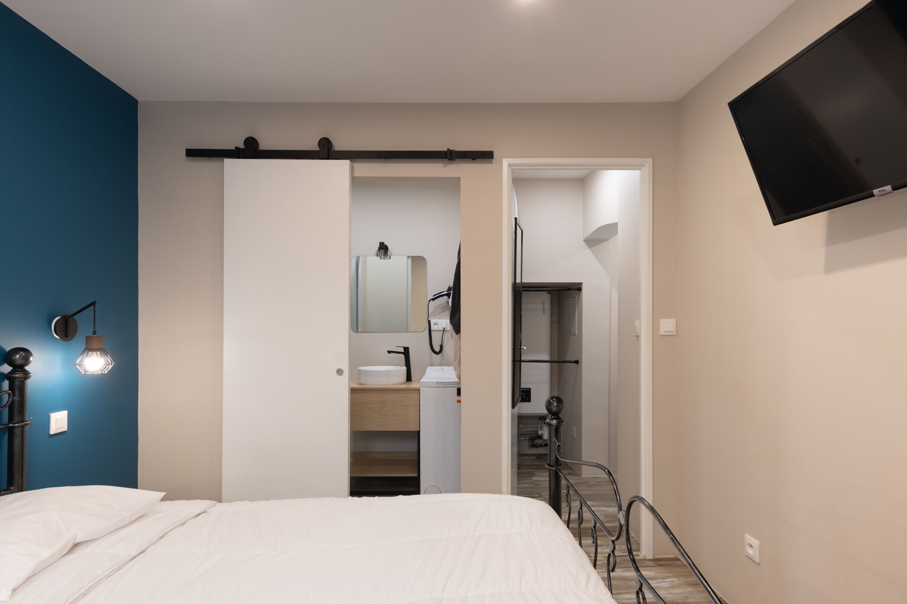 1 bedroom, iron/ironing board, WiFi, bed sheets