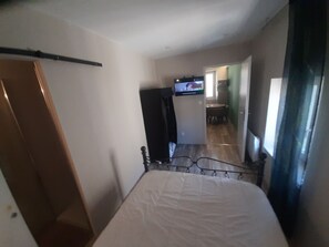 1 Schlafzimmer, Bügeleisen/Bügelbrett, WLAN, Bettwäsche