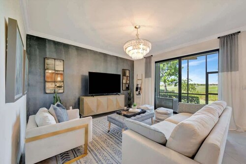 Play Golf & Pickleball! Luxury Lakewood Townhome