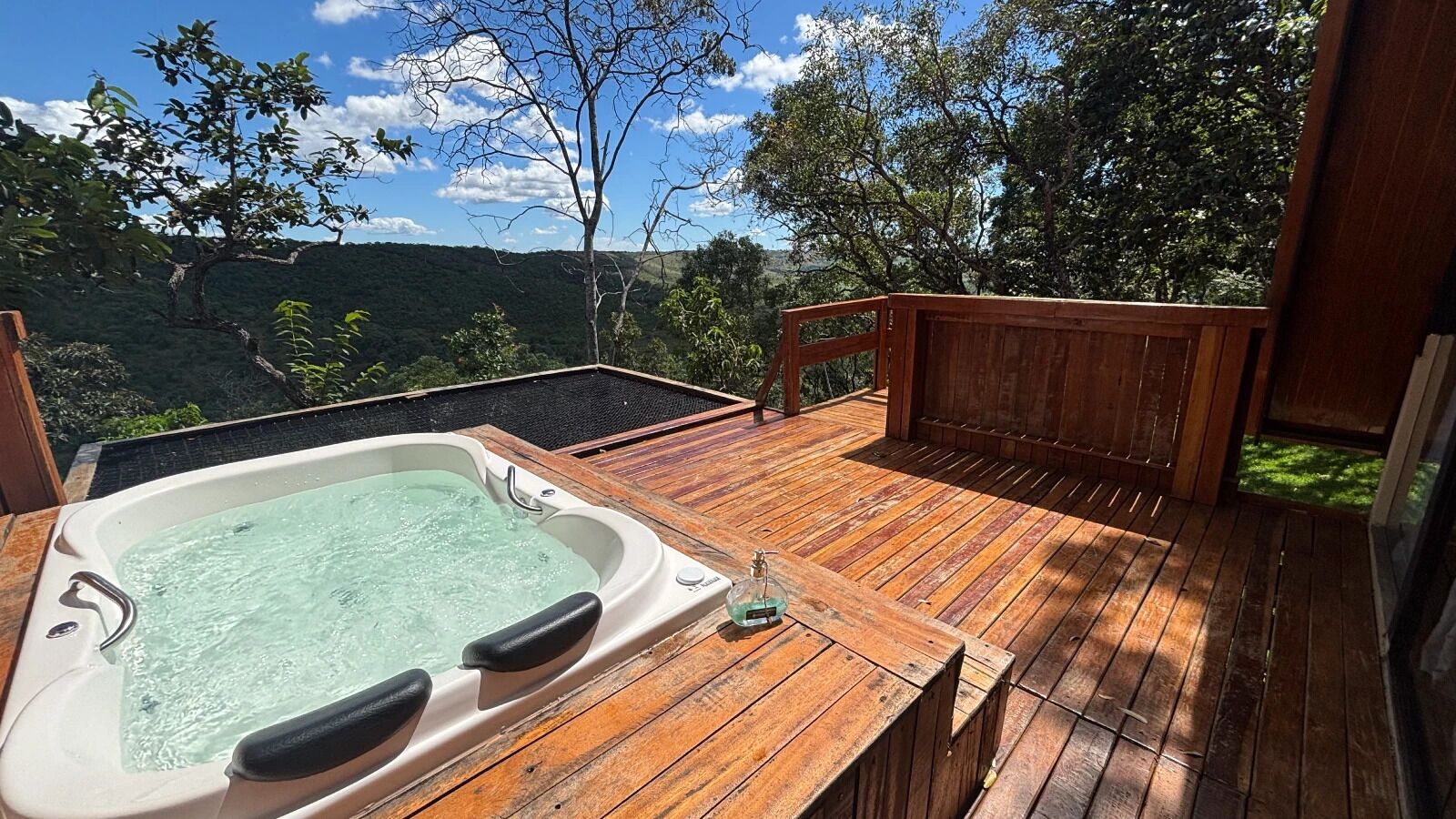 샬레 | 전용 스파 욕조