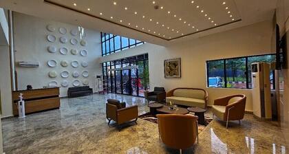 Reens Suites and Apartment