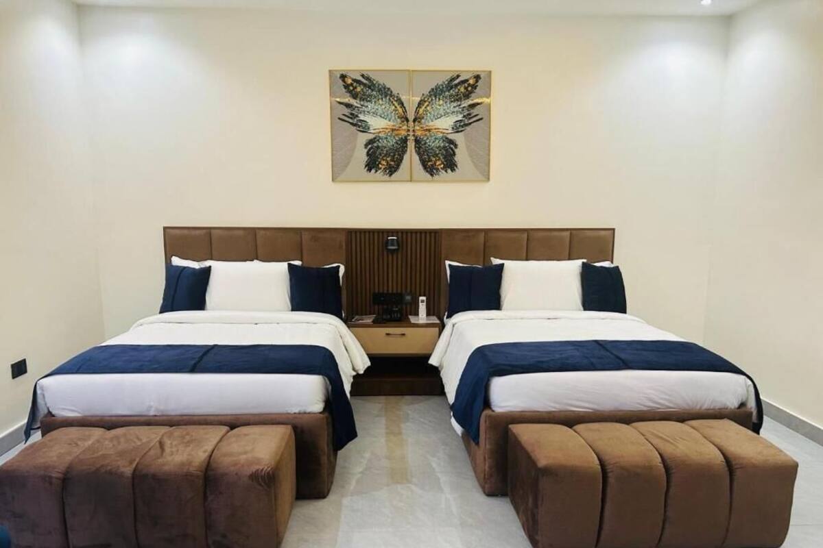 Double or Twin Room, Balcony, Courtyard View | Desk, laptop workspace, free WiFi