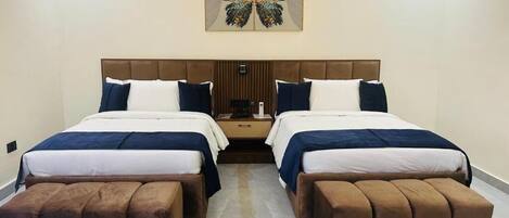 Double or Twin Room, Balcony, Courtyard View | Desk, laptop workspace, free WiFi