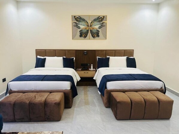 Double or Twin Room, Balcony, Courtyard View | Desk, laptop workspace, free WiFi