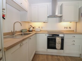 Lavavajillas y utensilios de cocina