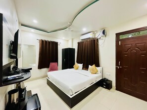 ห้องเอ็กเซกคิวทีฟดับเบิล, วิวเมือง | พื้นที่ทำงานแบบใช้แล็ปท็อป, เตารีด/โต๊ะรีดผ้า, เตียงเส��ริม/เปล, Wi-Fi ฟรี