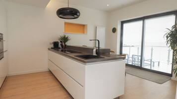 Lavavajillas, utensilios de cocina