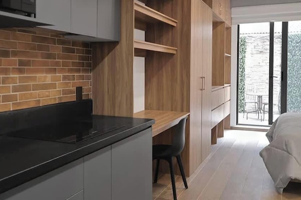 1 camera, una scrivania, ferro/asse da stiro, Wi-Fi