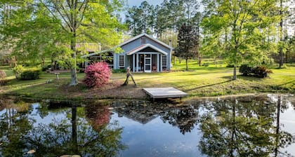 Family-friendly Pondside Hideway Near Moultrie & Thomasville