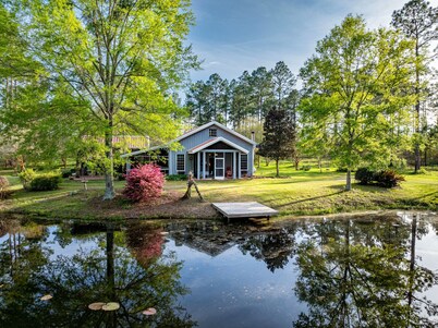 Family-friendly Pondside Hideway Near Moultrie & Thomasville