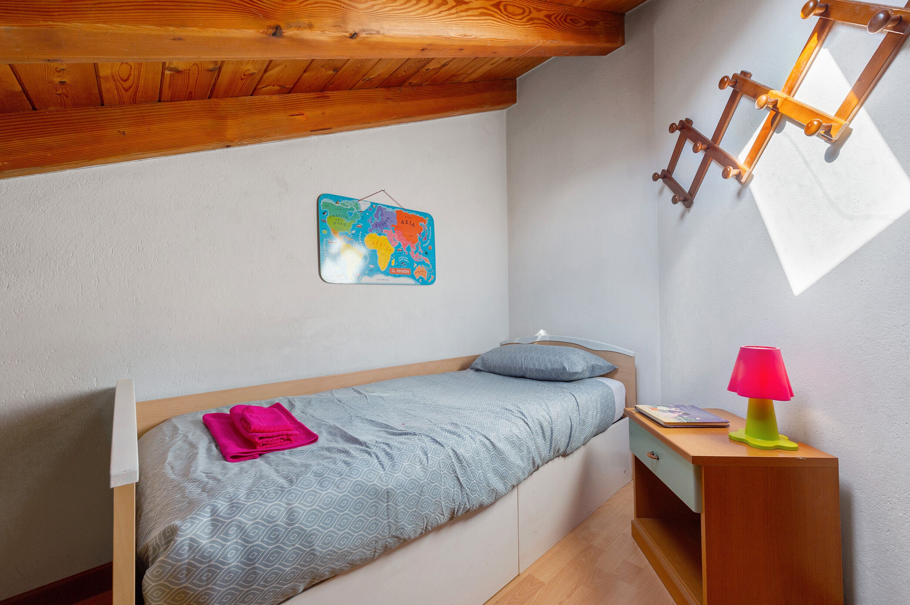 3 makuuhuonetta, Wi-Fi, vuodevaatteet