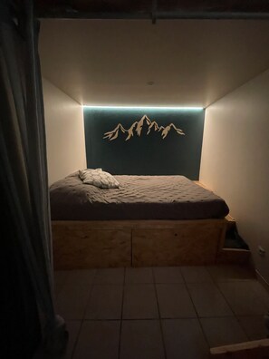 4 camere