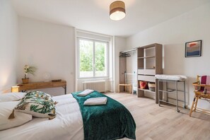 3 bedrooms, Internet, bed sheets