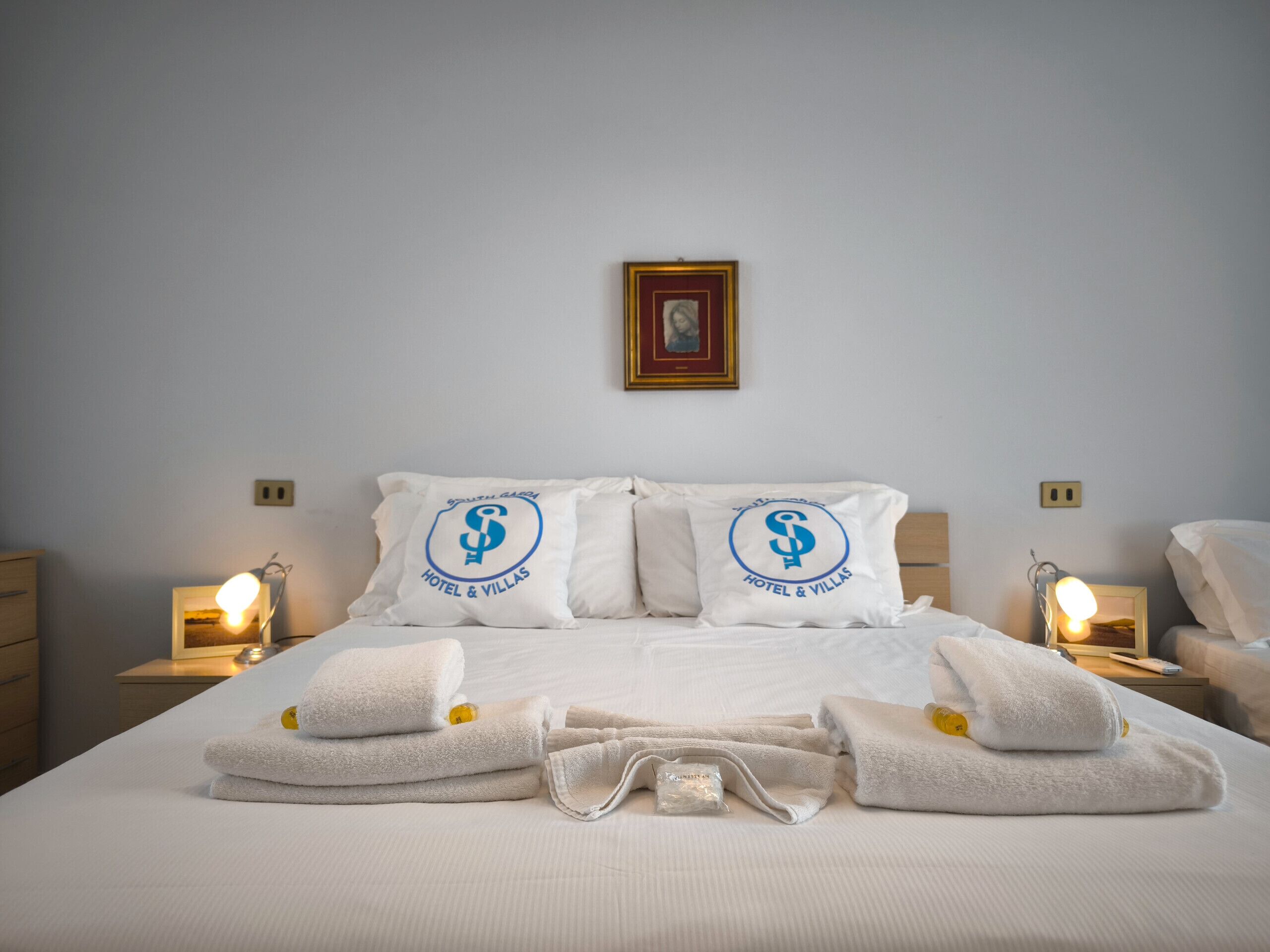 2 間睡房、可攜式嬰兒床、免費 Wi-Fi、床單