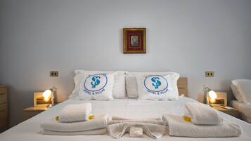 2 camere, culla da viaggio, Wi-Fi gratuito, lenzuola