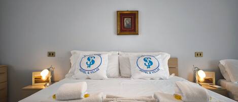 2 chambres, lit parapluie, Wi-Fi gratuit, draps fournis