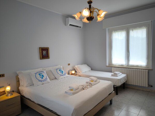 2 habitaciones, cuna de viaje, wifi gratis y ropa de cama 